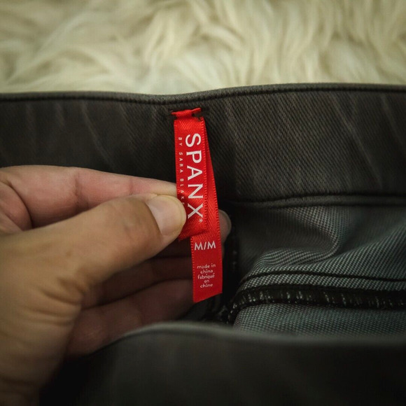 Spanx Size Medium M Jean-ish Ankle Pull On Stretch Skinny Slim Leggings Jeans - Picture 3 of 6